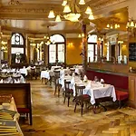 Schiller Hotel 3*