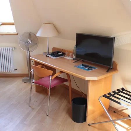 Schiller 3*