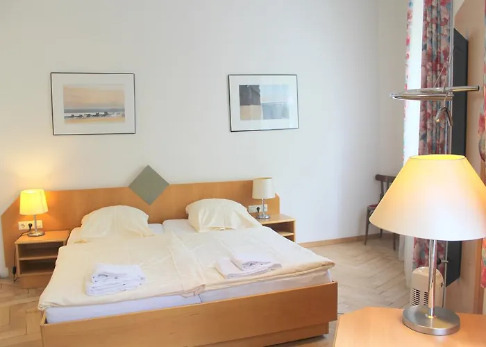 Schiller 3* Freiburg im Breisgau